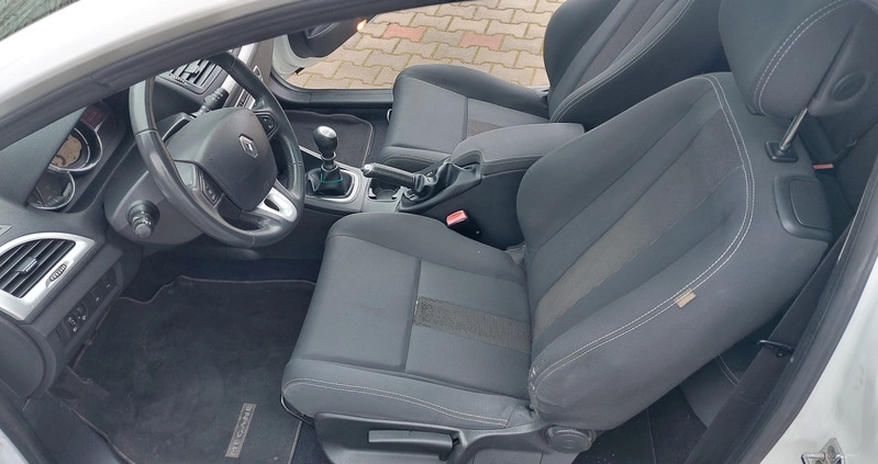 Renault Megane cena 17300 przebieg: 236550, rok produkcji 2009 z Białobrzegi małe 407